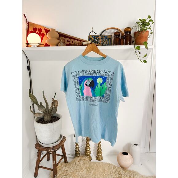 Vintage 90s Single Stitch Protect the Rain Forest Cayman Islands T-Shirt L - Picture 1 of 4